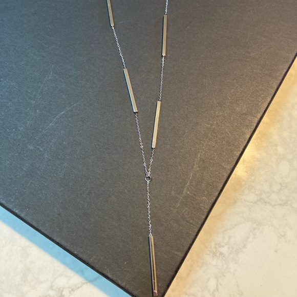 TOCARA. Emilie. Stainless steel necklace. Chain and SS Bars. 18” + 2” - Picture 4 of 4